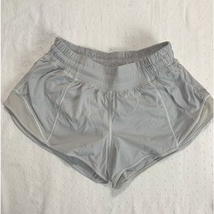 Lululemon Hotty Hot short